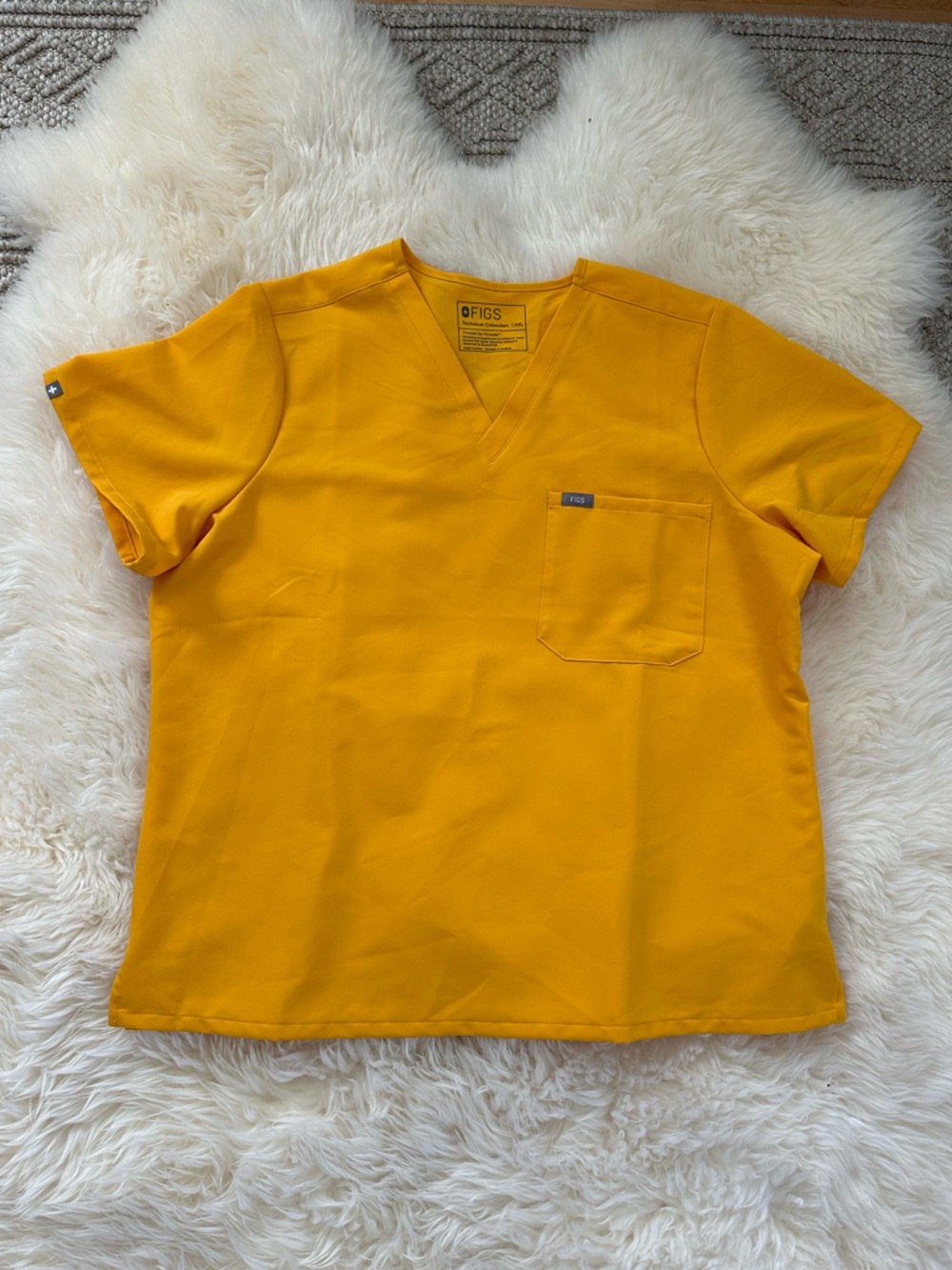 Figs Marigold Yellow Set Catarina Top Uman Relaxed Jogger NWT - Picture 2 of 6